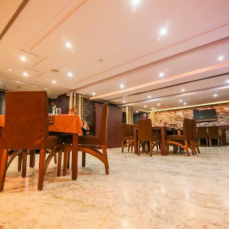 The Mahal Inn Jamshedpur Buitenkant foto